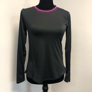 Under Armour HeatGear Long Sleeve SZ YXL Black Top